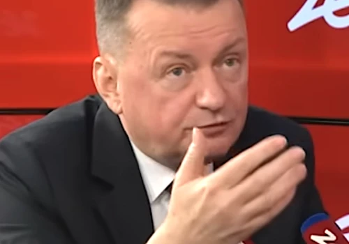 Błaszczak ani myśli przepraszać, generałowie nie zapomną mu TYCH słów. „Sowieckie kursy”