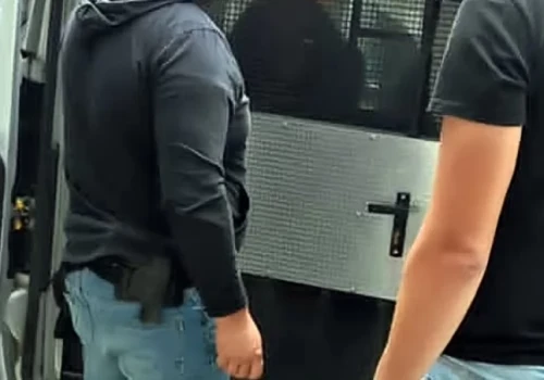Mieszkańcy zauważyli nietrzeźwego kierowcę. Doszło do szarpaniny i ucieczki!