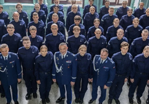 150 nowych funkcjonariuszy na Dolnym Śląsku. Policja zachęca do służby