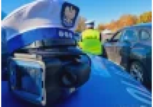 Zaproponował 200 zł. Policjant: "Ale to nie do mnie tak, do mnie nie"