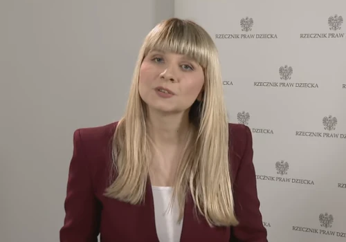 Dzieci odebrane rodzicom. Rzeczniczka praw dziecka wyjaśnia