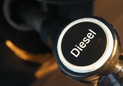 Diesel drożeje w Europie z powodu obawy wprowadzenia zakazu jego eksportu w USA