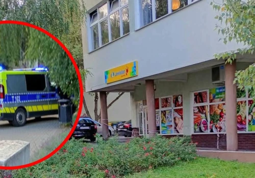 Atak nożownika przed jednym ze sklepów na ul. Kołobrzeskiej w Olsztynie