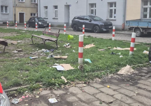 Remonty podwórek – ściema burmistrza