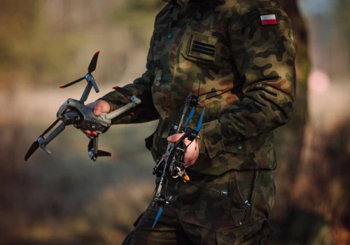 Ogromny problem z dronami. Przemysł ma nowe systemy, które nie trafiają do armii