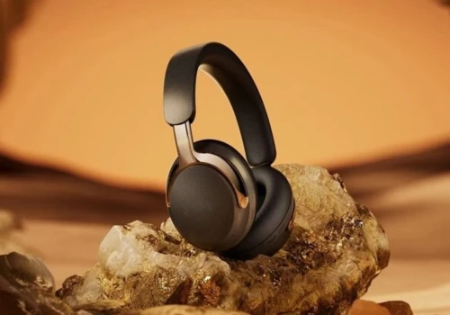 Bose QuietComfort Ultra 2 najtaniej w Polsce. Inne kolory są nawet 600 zł droższe