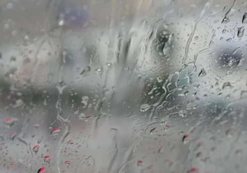 Do weekendu pochmurno i deszczowo. Wypogodzi się w sobotę