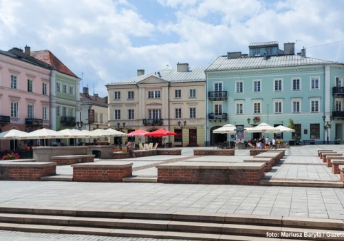 Murek na rynku piotrkowskim. Zabytek czy zbytek?