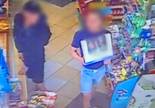 Ukradli alkohol zza lady i uciekli. Grozi im 8 lat więzienia