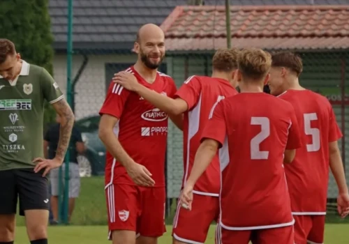 Daniel Kacprzyk jak wino! Znalazł się w Jedenastce Kolejki IV ligi