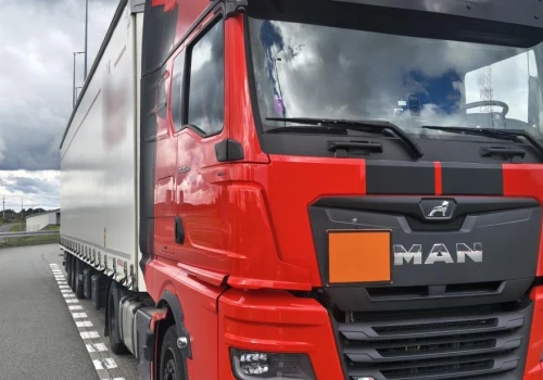 Niewłaściwie zabezpieczony transport ADR zatrzymany na autostradzie A2