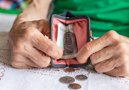 KRUS nie ma pieniędzy na rentę wdowią. Rząd musi dorzucić