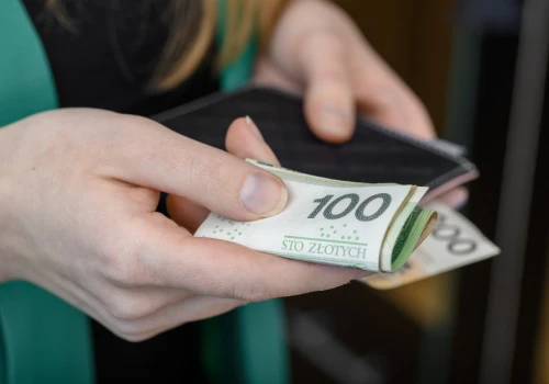 Policzyli, ile Polacy oddają państwu w ramach składek. Ogromna kwota