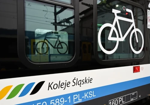 Rodzinnie, rowerowo i rekordowo. Koleje Śląskie podsumowały lato