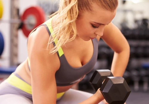 Od bieżni do martwego ciągu. Dlaczego Zetki zamieniły cardio na siłownię?
