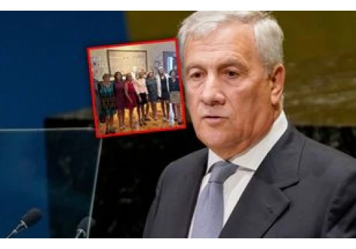 Włoski wicepremier chciał długich spódnic. Kobiety dały mu nauczkę