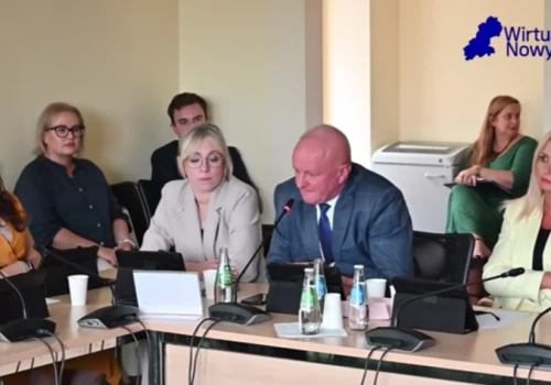 2,55 mln zł podzieliło radnych. Na sesji padły mocne argumenty
