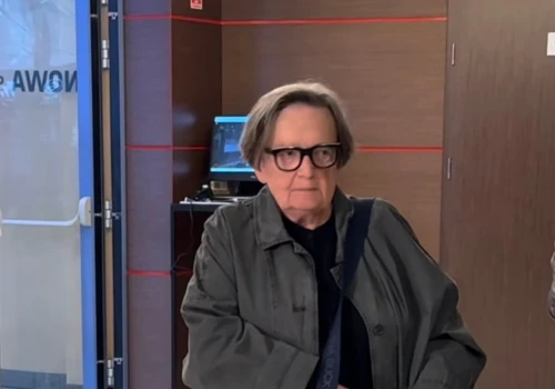 „Wygląda jak kloszard”. Agnieszka Holland odstawiła się na festiwal w Gdyni