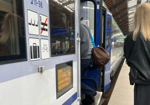 Rewolucja na polskiej kolei. Pociągi mają jeździć jak w zegarku