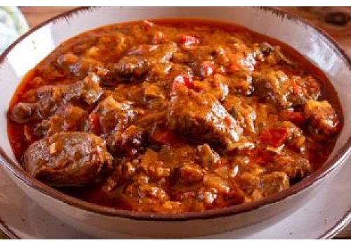Zupa kebabowa idealna na jednogarnkowy obiad. Syci, jest pyszna i mam pewność, co znajduje się w środku