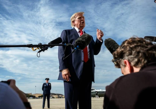 Dziennikarz CNN z zakazem wejścia na Air Force One. Sąd wcześniej zdecydował inaczej
