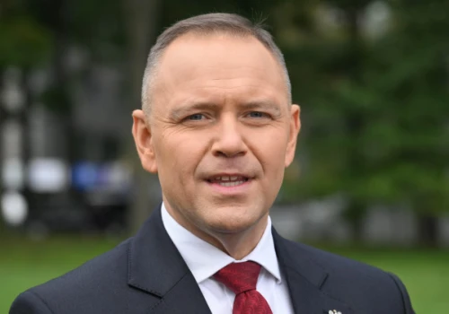 Nawrocki i Putin zaproszeni na jeden szczyt. „Pan prezydent się wybiera”