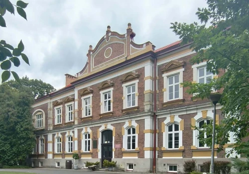120 lat historii i przemiany: od szkoły dla synów włościan do Zespołu Szkół Agroprzedsiębiorczości