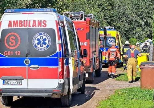 Tragedia w Kościerzynie. Nie żyje dziecko przygniecione przez samochód