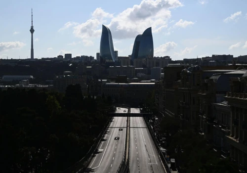 Ważna wygrana Russella w GP Azerbejdżanu 2026