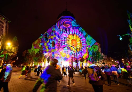 Łódź w morzu świateł. Drugi dzień Light Move Festival