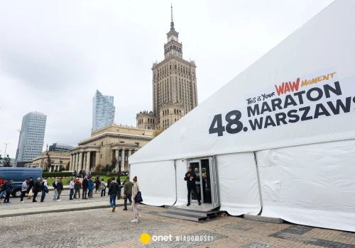 Maratończycy pobiegną przez Warszawę. Utrudnienia w ruchu i zmiany w komunikacji miejskiej