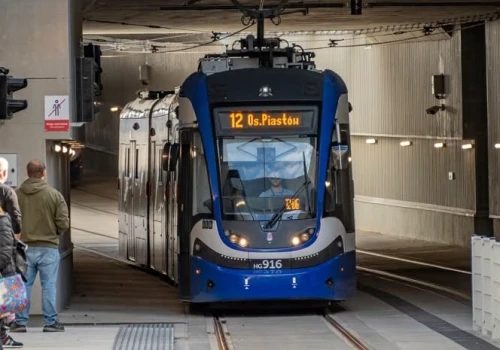 Tramwaj do Mistrzejowic. Burza wokół przejścia dla pieszych przy wylocie z tunelu na Rondzie Młyńskim