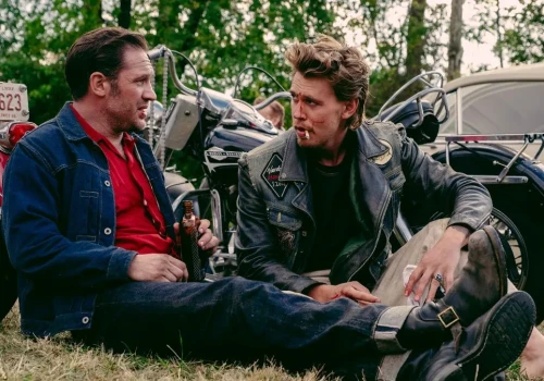 Tom Hardy robi rozróbę w HBO Max. Co za seans