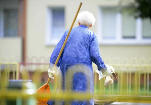 Praca na emeryturze? Tylko wtedy można dorabiać bez ograniczeń