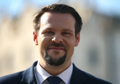 Kogo poprze kandydat PiS w drugiej turze? 