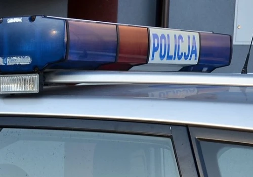 Wieruszów: zderzenie samochodu z motocyklem