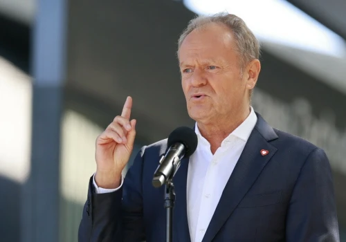 Sondaż: Większość Polaków tak ocenia pracę premiera