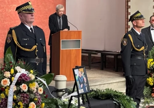 Tak Wrocław pożegnał wielkiego artystę. Pogrzeb Stanisława Szelca na Cmentarzu Grabiszyńskim