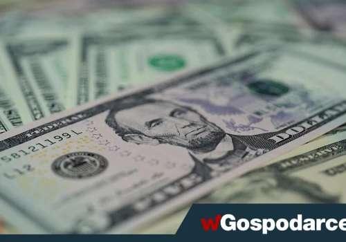 Złoto potaniało, a dolar?