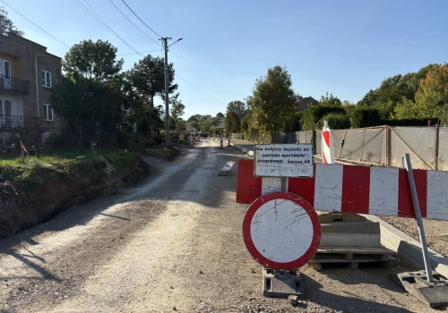 Droga w Świrnie jest nieprzejezdna do piątku, 2 października. Trwa remont