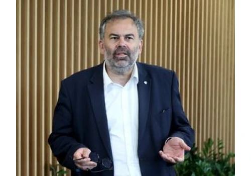 Polacy bez dopłat do emerytur. Alarmuje ws. projektu