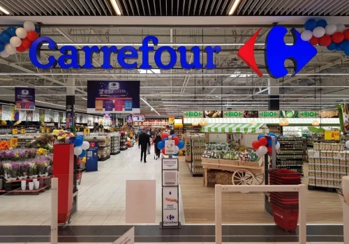Carrefour kontratakuje. Sieć inwestuje w uwielbiane przez klientów promocje