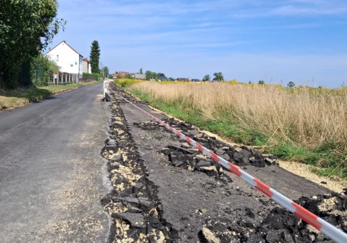184 tys. zł szkody i uchylony areszt. Co mówi rolnik i dokumenty o zaoranym asfalcie na drodze?