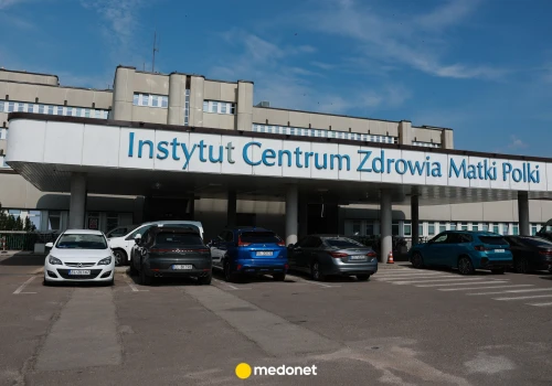 Lekarze z zagranicy uczą się w Łodzi. "Pacjenci wychodzą po trzech dniach"