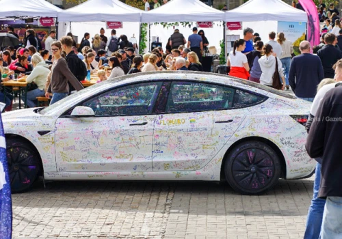 Tesla – do malowania i pisania
