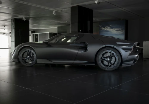 Alfa Romeo 33 Stradale Perla Nera. Jedyny taki egzemplarz zaprezentowany w Arese