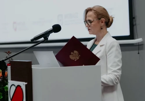 Jedna wydana złotówka ma dać 27 zł oszczędności. Rząd planuje zająć się Narodowym Programem Zdrowia