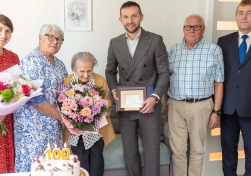Sto lat mieszkanki Ciechanowa. Pani Krystyna obchodziła wyjątkowe urodziny