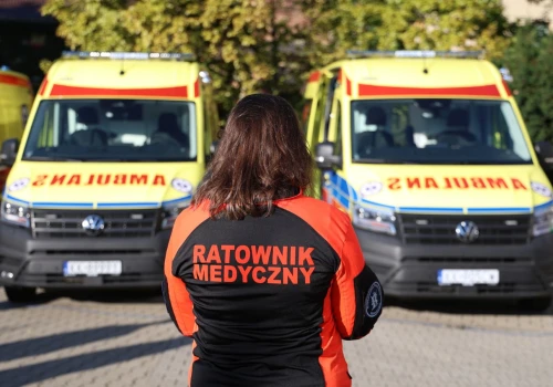 Tak wyglądają nowe karetki Krakowskiego Pogotowia. Pięć ambulansów już gotowych