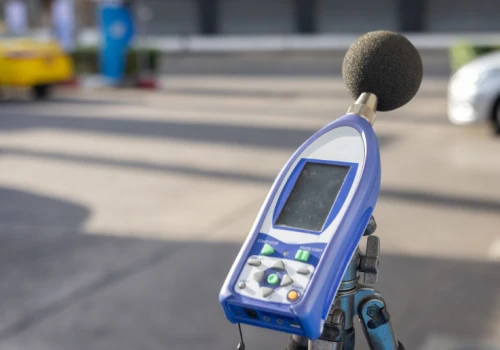 Gminy dostaną bat na hałaśliwe imprezy. Rząd szykuje zakazy i nowe limity decybeli